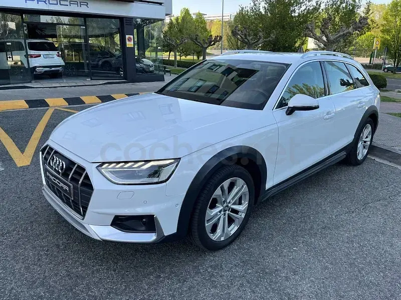 Usado Audi A4 245 CV (180 kW) 2020 Blanco Familiar