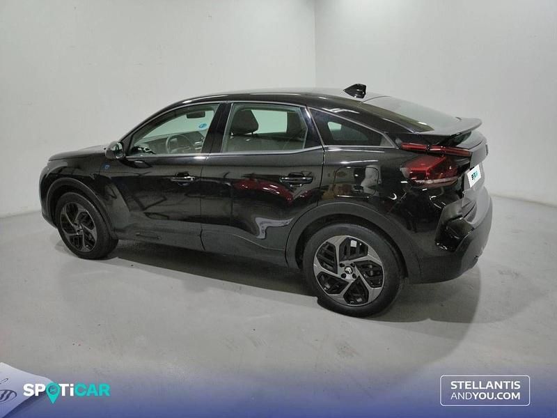 Usado Citroën e-C4 114 kW (156 CV) 2024 Rojo Berlina