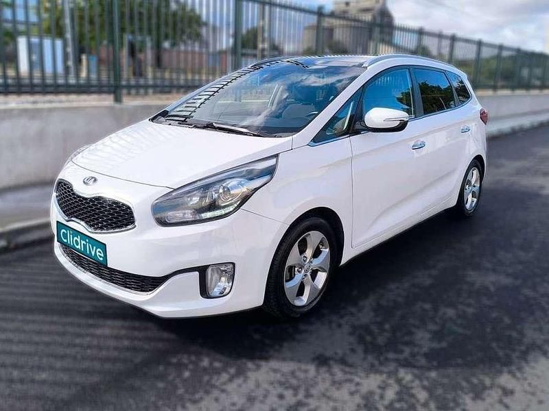 Usado Kia Carens 136 CV (100 kW) 2015 Blanco Monovolumen