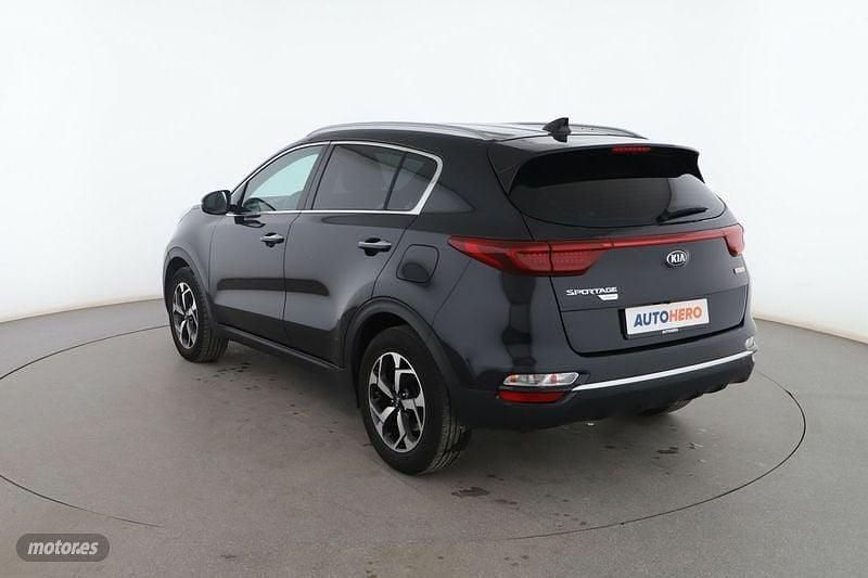 Usado Kia Sportage 136 CV (100 kW) 2020 Negro SUV