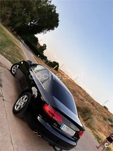 Usado Audi A4 S-Line 143 CV (105 kW) 2008 Negro Berlina