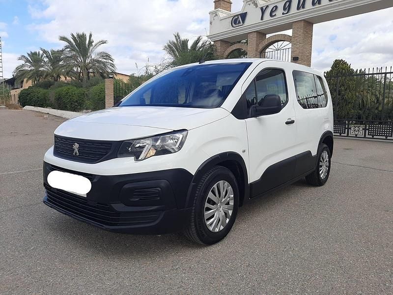 Blanco Usado 2020 Peugeot Rifter Access Monovolumen | 12.600 € (Caro) - Imagen 1/4