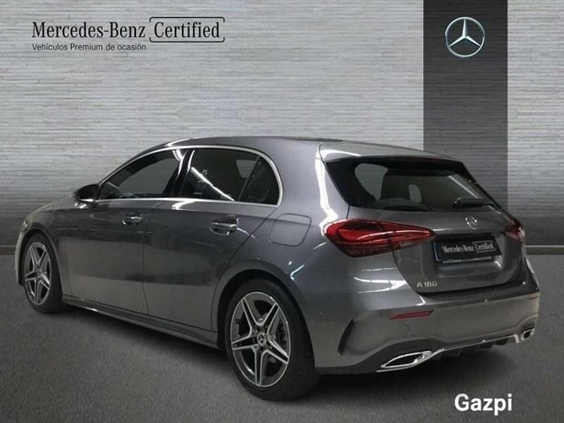 Usado Mercedes A180 136 CV (100 kW) 2025 Berlina