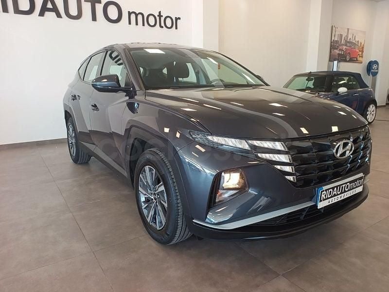 Usado Hyundai Tucson 150 CV (110 kW) 2022 Gris / plata SUV