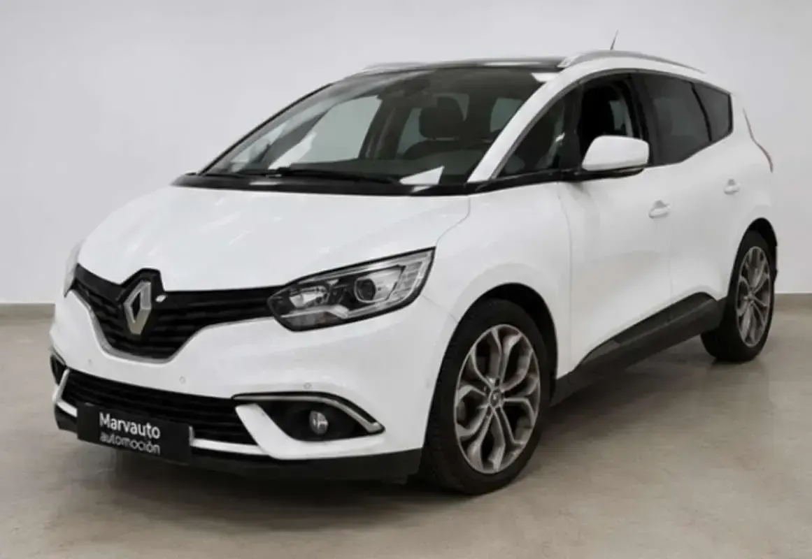 Usado Renault Grand Scénic IV Collection 131 CV (96 kW) 2017 Blanco Monovolumen