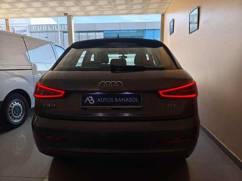 Usado Audi Q3 177 CV (130 kW) 2013 Gris SUV