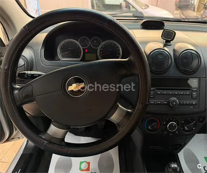 Usado Chevrolet Aveo LS 84 CV (61 kW) 2009 Gris / plata Berlina