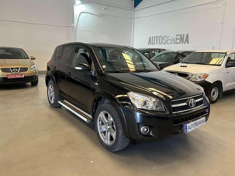 Negro Usado 2009 Toyota RAV4 Executive SUV | 10.950 € - Imagen 1/4