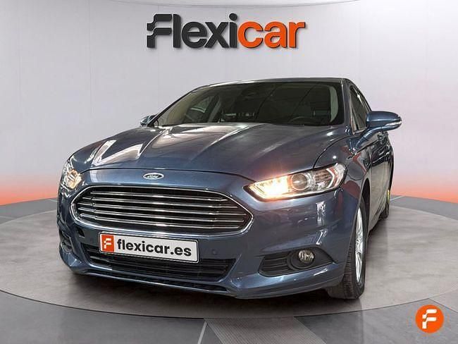 Usado Ford Mondeo Business Edition 150 CV (110 kW) 2018 Azul Berlina
