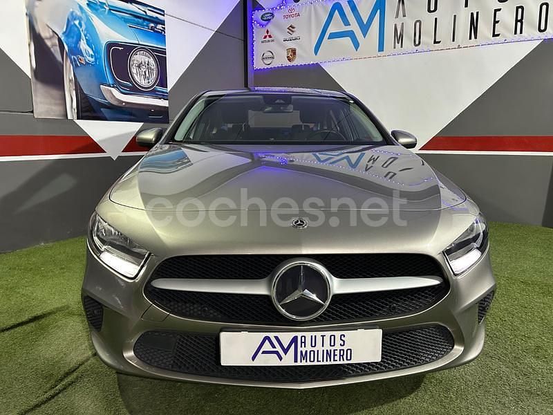 Usado Mercedes A180 116 CV (85 kW) 2020 Beige Berlina