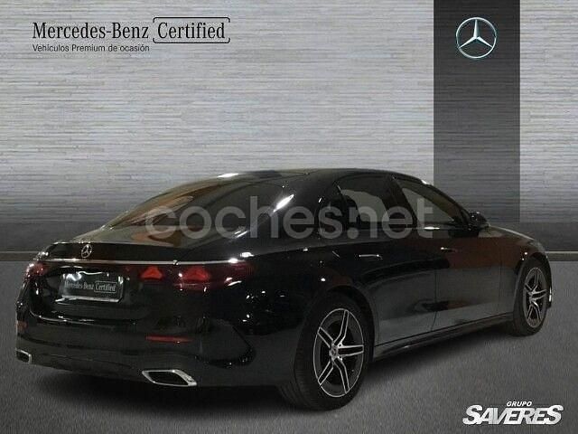 Usado Mercedes E220 197 CV (144 kW) 2025 Negro Berlina
