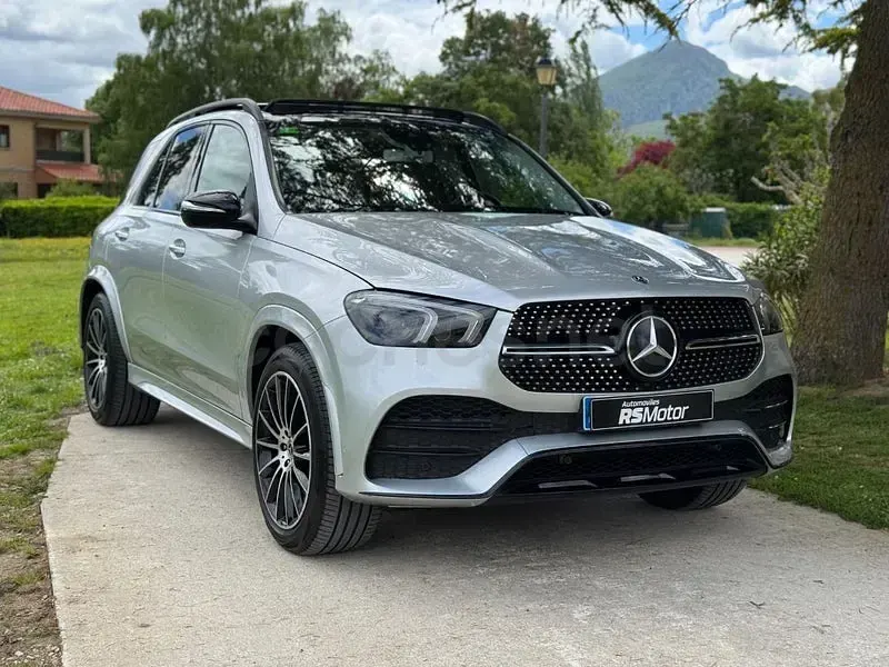 Usado Mercedes GLE300 245 CV (180 kW) 2020 Gris / plata SUV