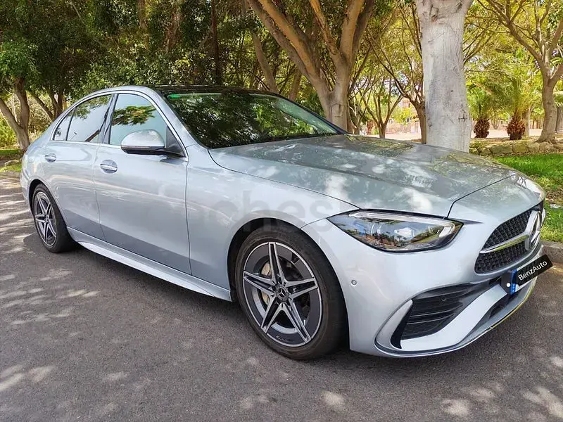 Usado Mercedes C220 194 CV (142 kW) 2021 Gris / plata Berlina
