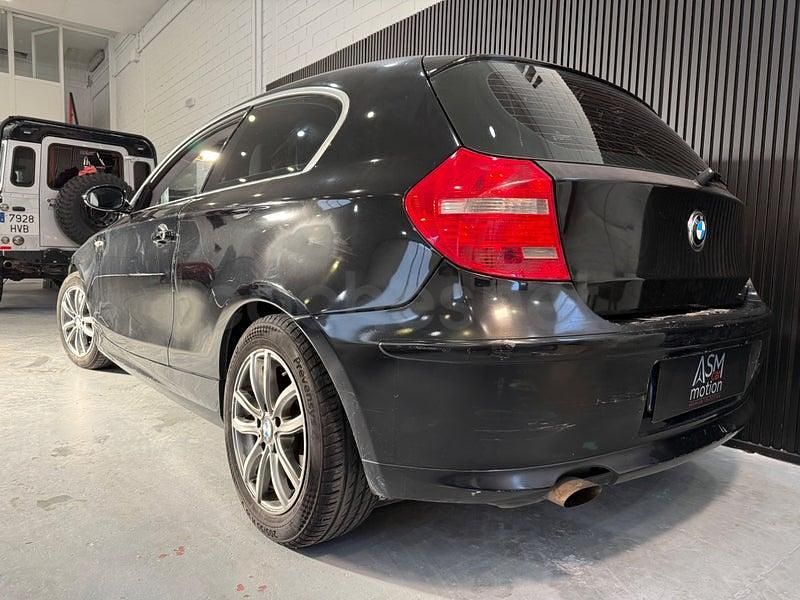 Usado BMW 116 122 HP (89 kW) 2009 Preto Citadino