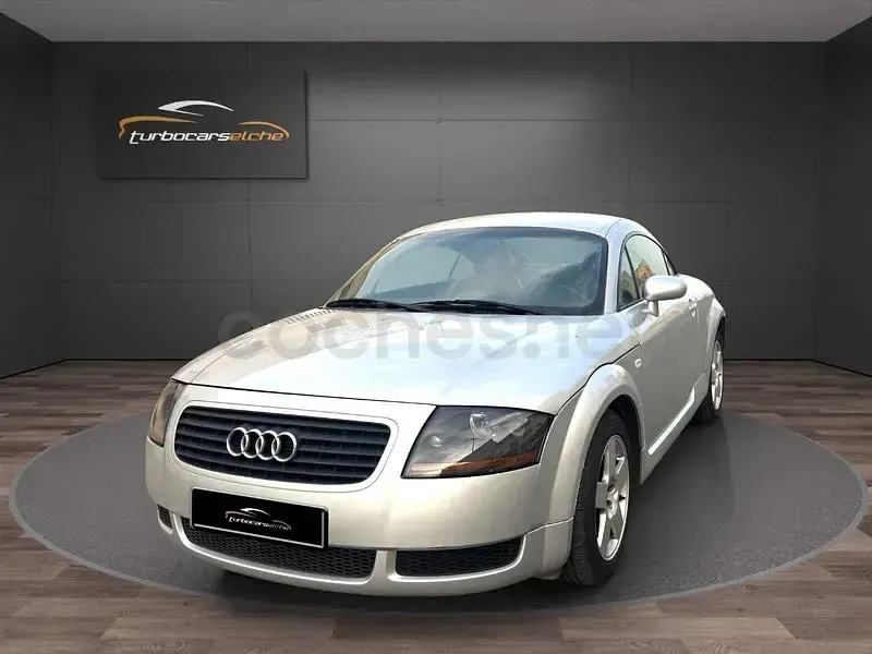 Usado Audi TT 180 CV (132 kW) 2000 Gris / plata Coupe