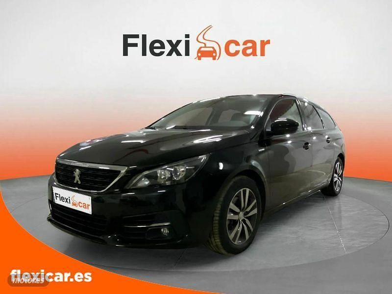 Usado Peugeot 308 SW Style 130 CV (95 kW) 2021 Negro Familiar