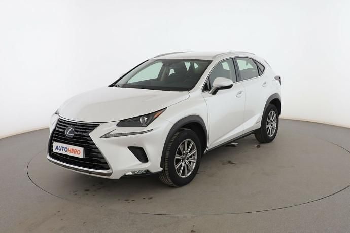 Blanco Usado 2020 Lexus NX300h Business Edition SUV | 27.713 € - Imagen 1/3