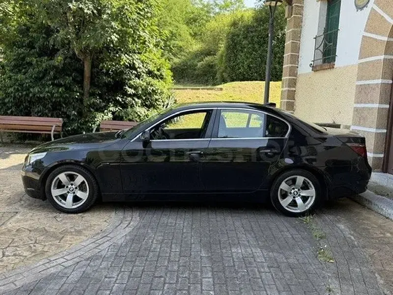 Usado BMW 530 218 CV (160 kW) 2004 Negro Berlina