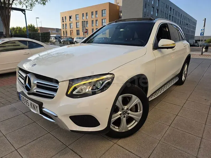 Usado Mercedes GLC250 211 CV (155 kW) 2018 Blanco SUV