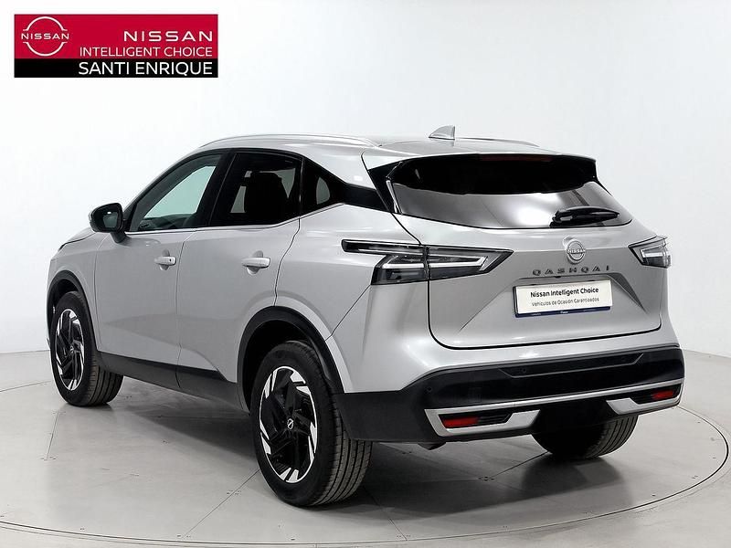 Usado Nissan Qashqai N-Connecta 140 CV (102 kW) 2024 Gris SUV
