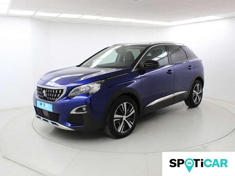 Usado Peugeot 3008 Allure 131 CV (96 kW) 2020 Azul SUV