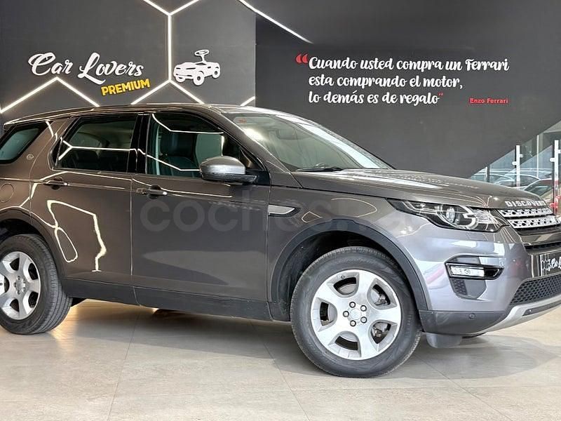 Usado Land Rover Discovery Sport HSE 150 CV (110 kW) 2016 Gris / plata SUV