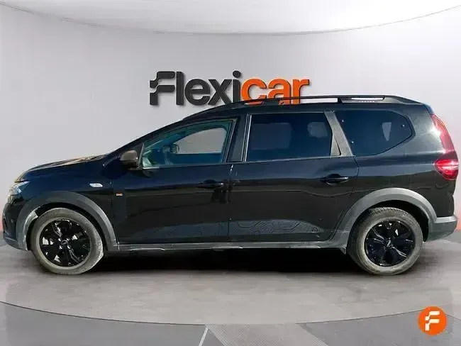 Usado Dacia Jogger Expression 110 CV (80 kW) 2023 Negro Monovolumen