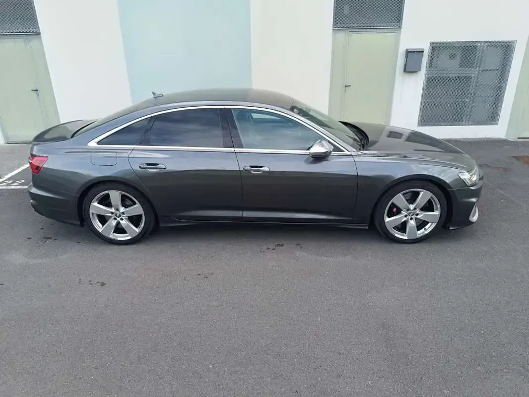 Usado Audi S6 S-Line 349 CV (256 kW) 2019 Plateado Berlina