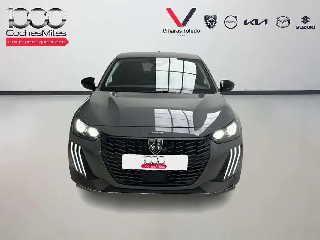 Usado Peugeot 208 Allure 110 CV (80 kW) 2025 Gris Utilitario