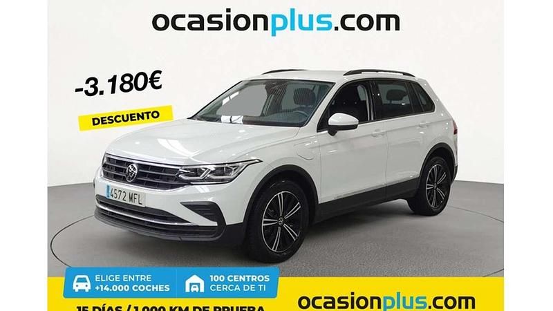Blanco Usado 2023 VW Tiguan Life SUV | 31.446 € (Buen precio) - Imagen 1/4