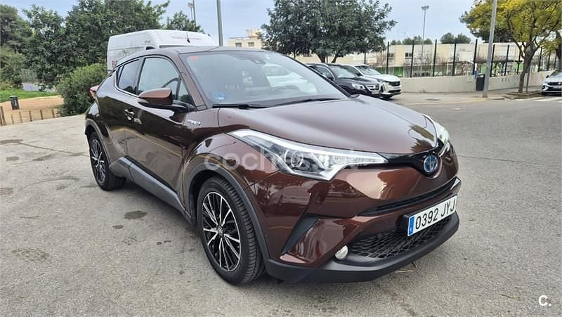 Usado Toyota C-HR Plus 122 CV (89 kW) 2017 Marrón SUV