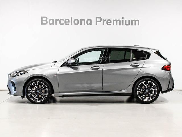 Usado BMW 118 Comfort Edition 150 CV (110 kW) 2025 Utilitario