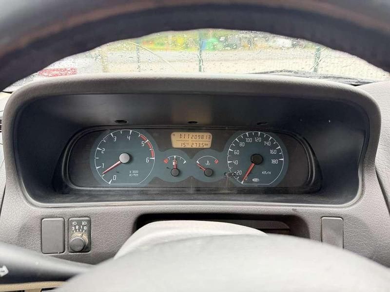 Usado Nissan Terrano SE 124 CV (91 kW) 1997 Blanco SUV