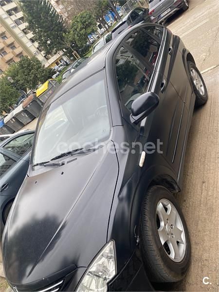 Usado Ssangyong (KGM) Actyon 138 CV (101 kW) 2009 Negro SUV