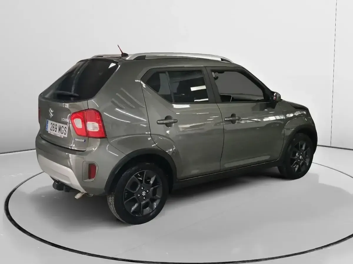 Usado Suzuki Ignis 83 CV (61 kW) 2023 Verde SUV