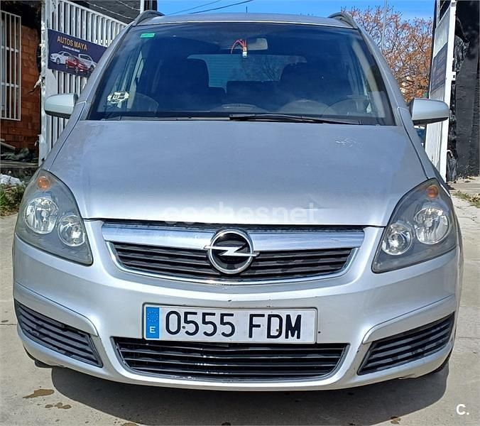 Usado Opel Zafira Cosmo 120 CV (88 kW) 2007 Gris / plata Monovolumen