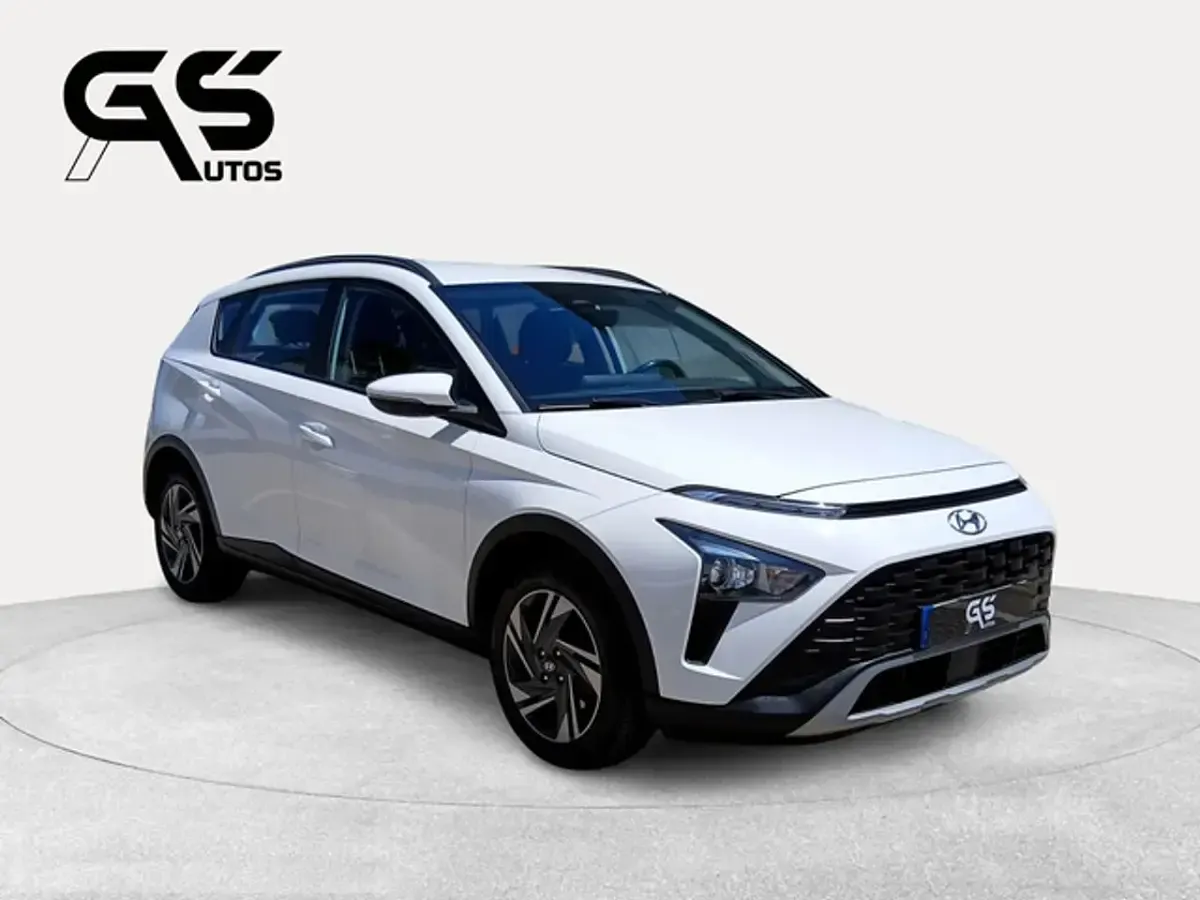 Usado Hyundai Bayon 84 CV (61 kW) 2023 Blanco SUV
