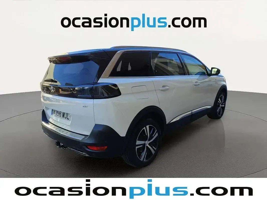 Usado Peugeot 5008 GT 131 CV (96 kW) 2023 Blanco SUV