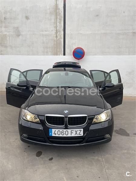 Negro Usado 2007 BMW 320 Berlina | 7200 € (Precio justo) - Imagen 1/4