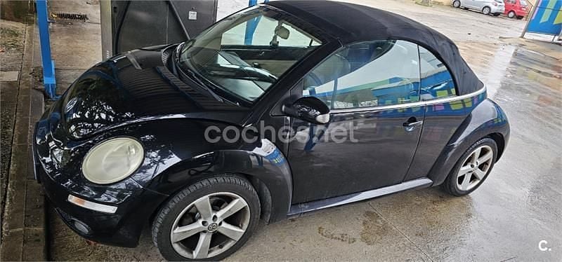 Usado VW New Beetle Cabriolet 102 CV (75 kW) 2008 Negro Descapotable