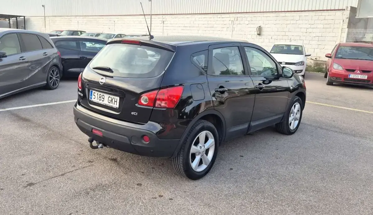 Usado Nissan Qashqai Tekna 150 CV (110 kW) 2009 Negro SUV