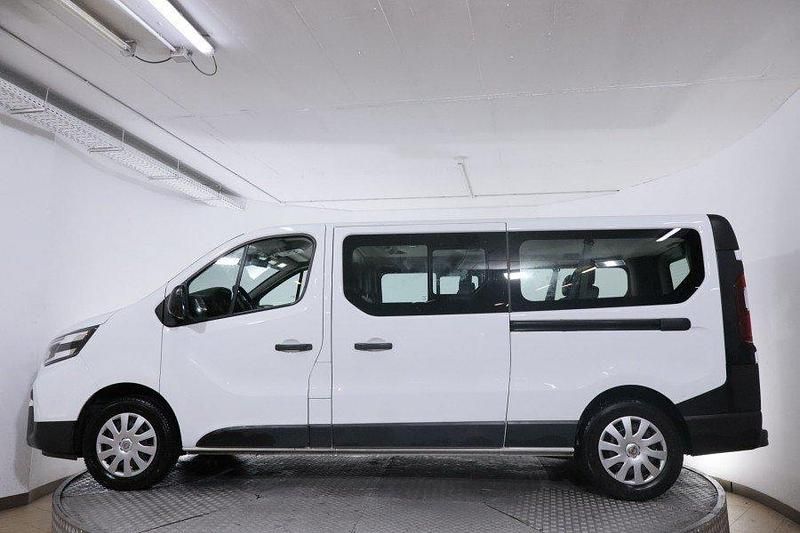 Usado Nissan NV300 N-Connecta 150 CV (110 kW) 2021 Blanco Van