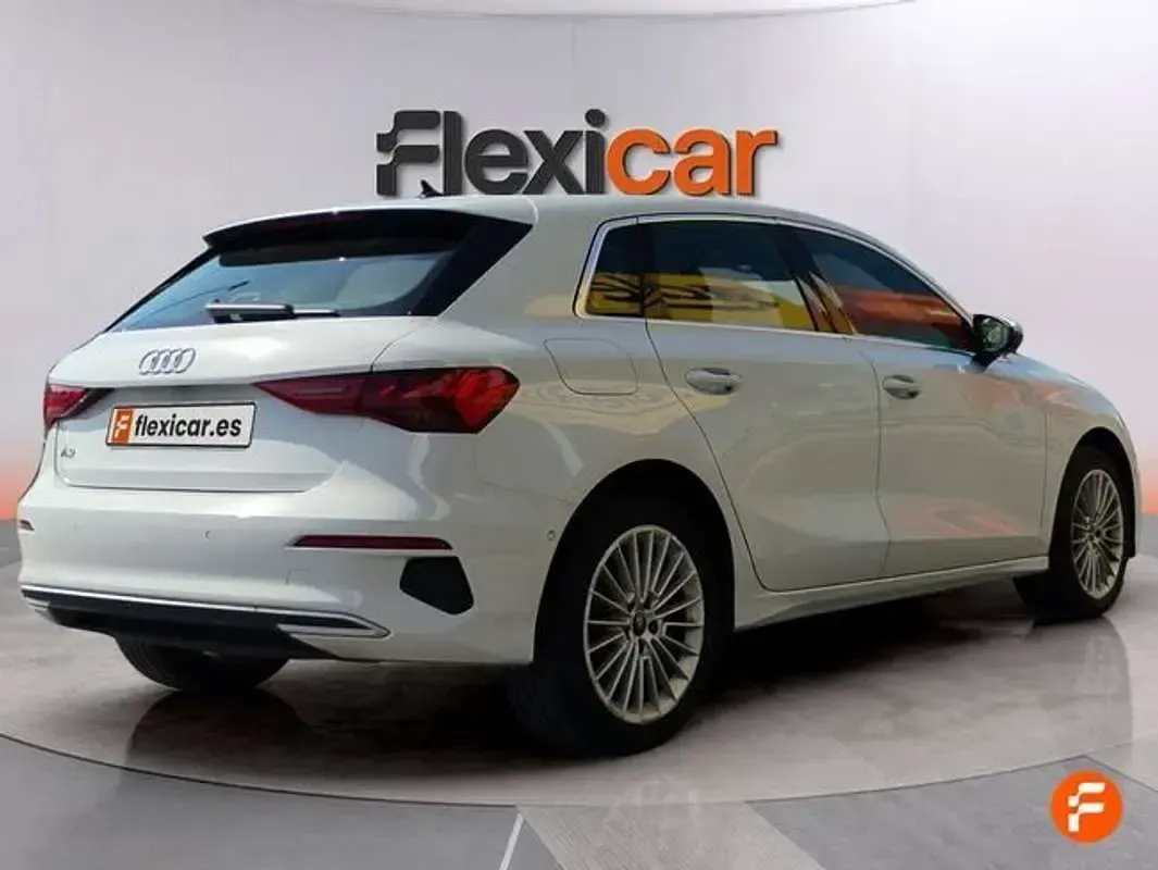 Usado Audi A3 Premium 110 CV (80 kW) 2023 Blanco Berlina