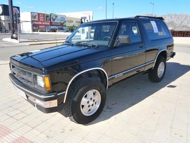 Chevrolet blazer s 10