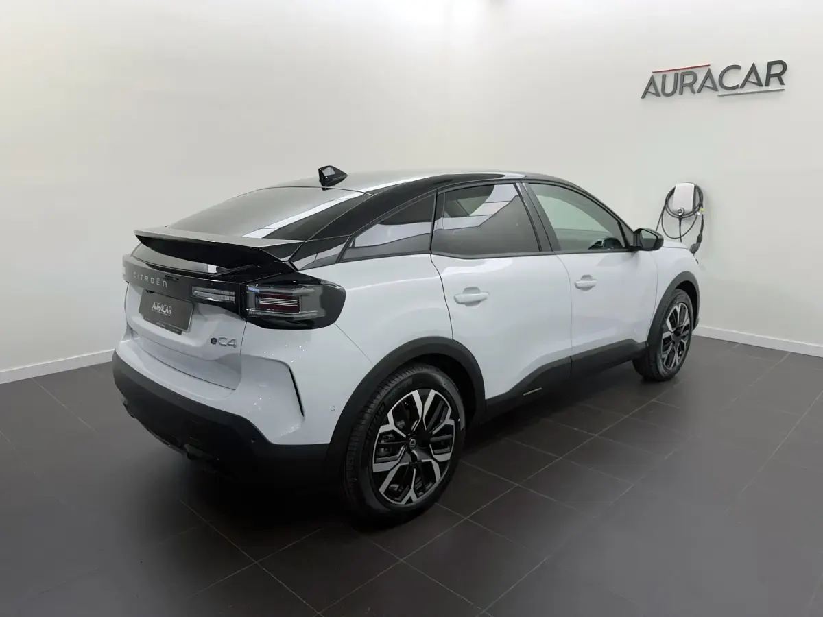 Nuevo Citroën e-C4 114 kW (156 CV) 2026