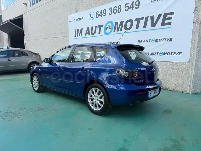 Usado Mazda 3 Sportive 109 CV (80 kW) 2009 Azul Berlina