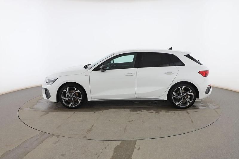 Usado Audi A3 Sportback e-tron S-Line 150 CV (110 kW) 2022 Blanco Utilitario