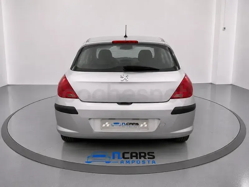 Usado Peugeot 308 Sport 120 CV (88 kW) 2008 Gris / plata Berlina