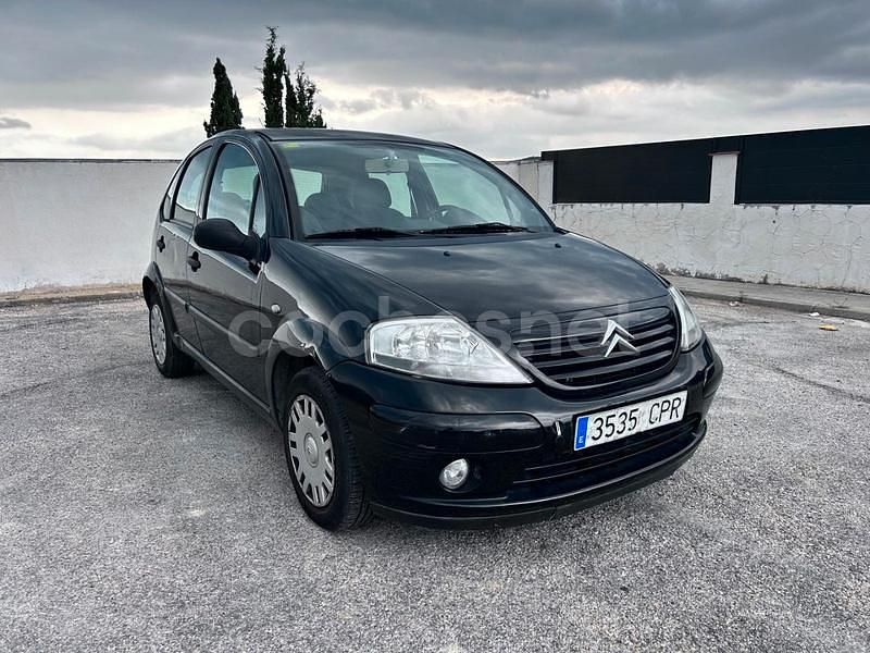Negro Usado 2003 Citroën C3 Utilitario | 2490 € (Precio justo) - Imagen 1/4