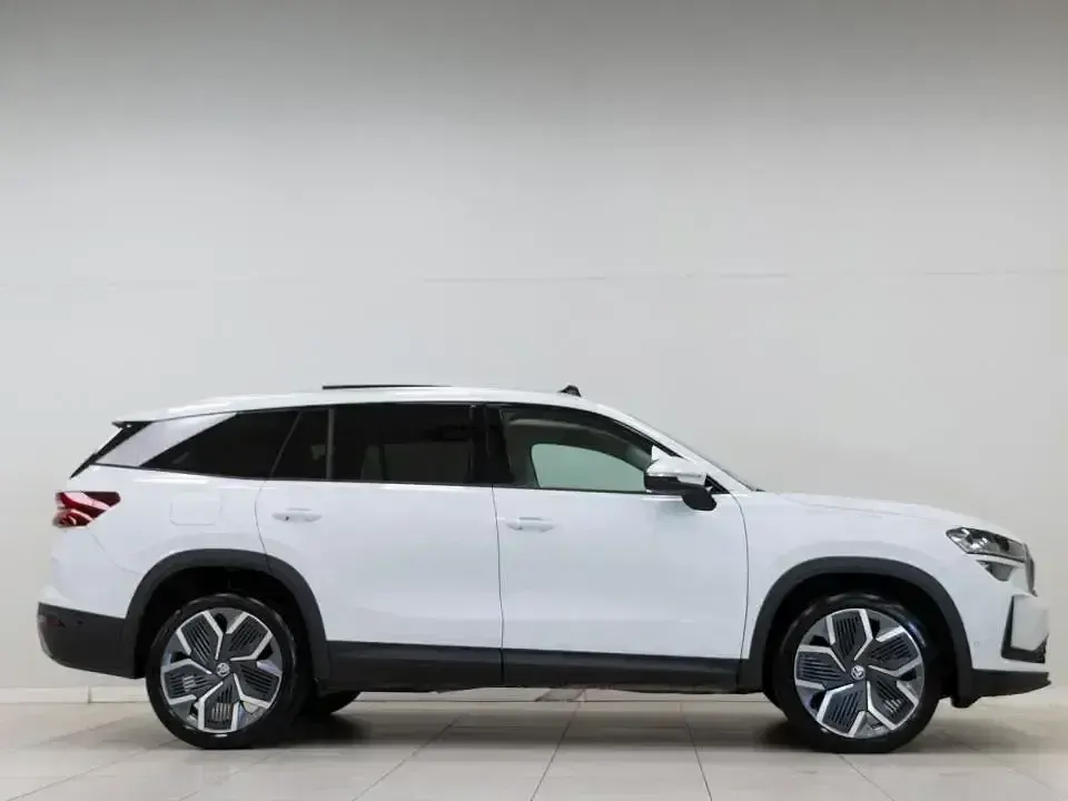 Begagnad Skoda Kodiaq 204 HK (150 kW) 2024 Vit SUV